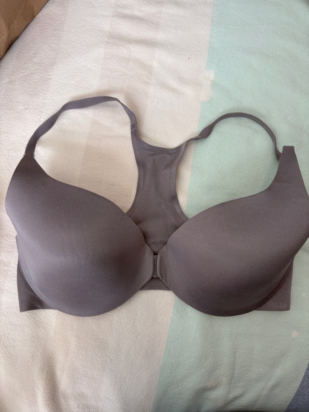 Victoria's Secret Smooth Gray Racerback T-Shirt Bra